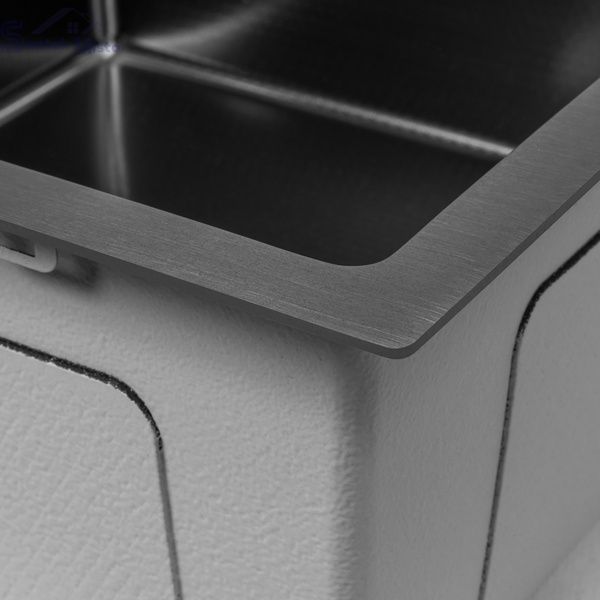 Комплект кухонной мойки Kraft NANO BLACK PVD HS 540*480мм Декор (3.0/1.0 мм)+Смеситель для кухни Kroner KRP Ersel &ndash; SCH03112BLK SM2950 фото